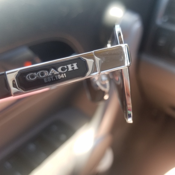 Coach sunglasses - Picture 3 of 4